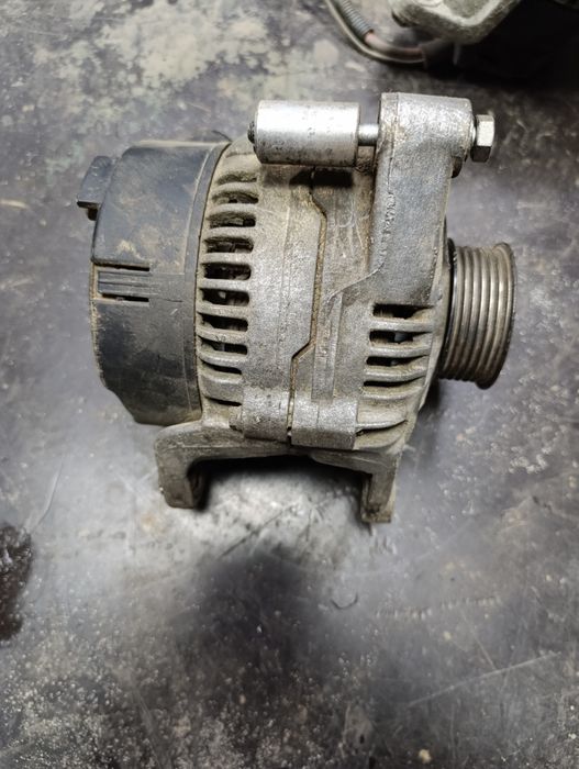 Ауди 2.8 5v генератор