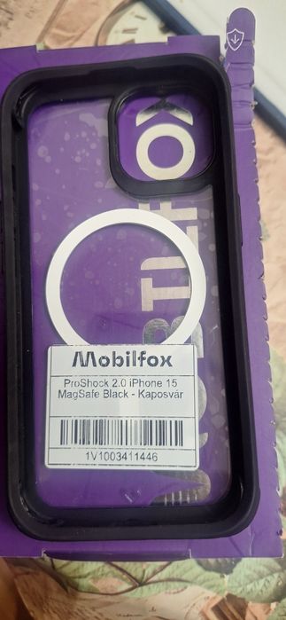 Кеис за iphone 15 pro