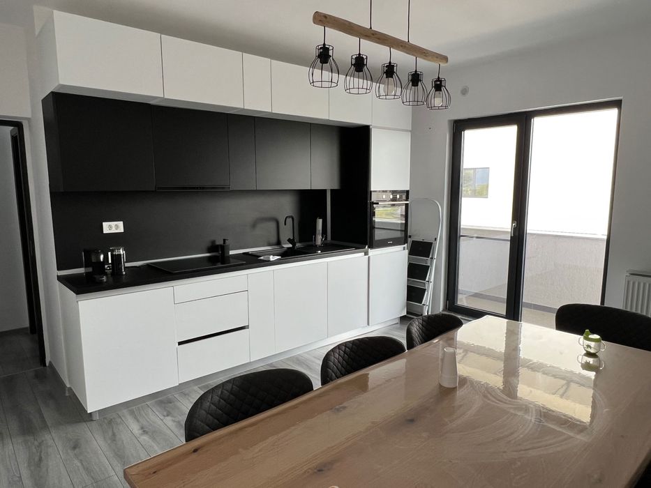 Vând apartament modern 2 camere – Tg Jiu, Str. Bicaz