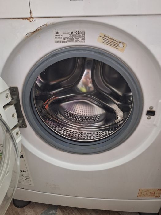 Стиралтная ашина автомат