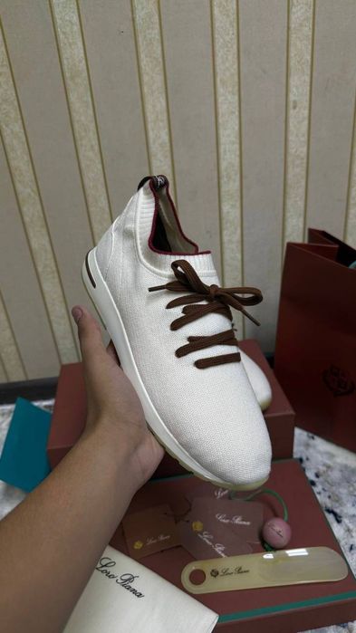 Loro Piana flexy walk 360