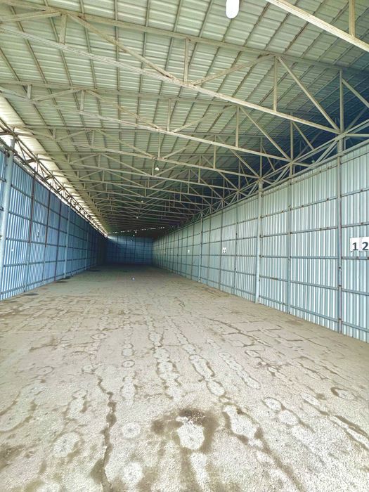 Namangan shahrida Ijaraga omborxona ( склад) beriladi . 600 kv.m yaqin