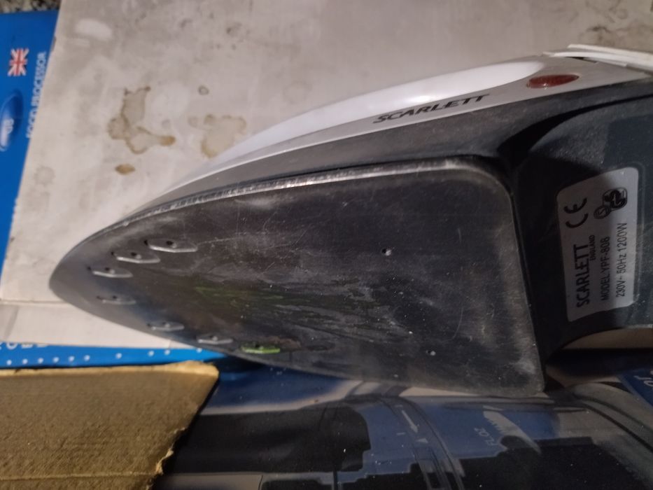 Утюг Scarlet модель