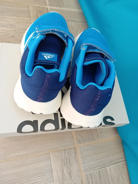 Маратонки Адидас