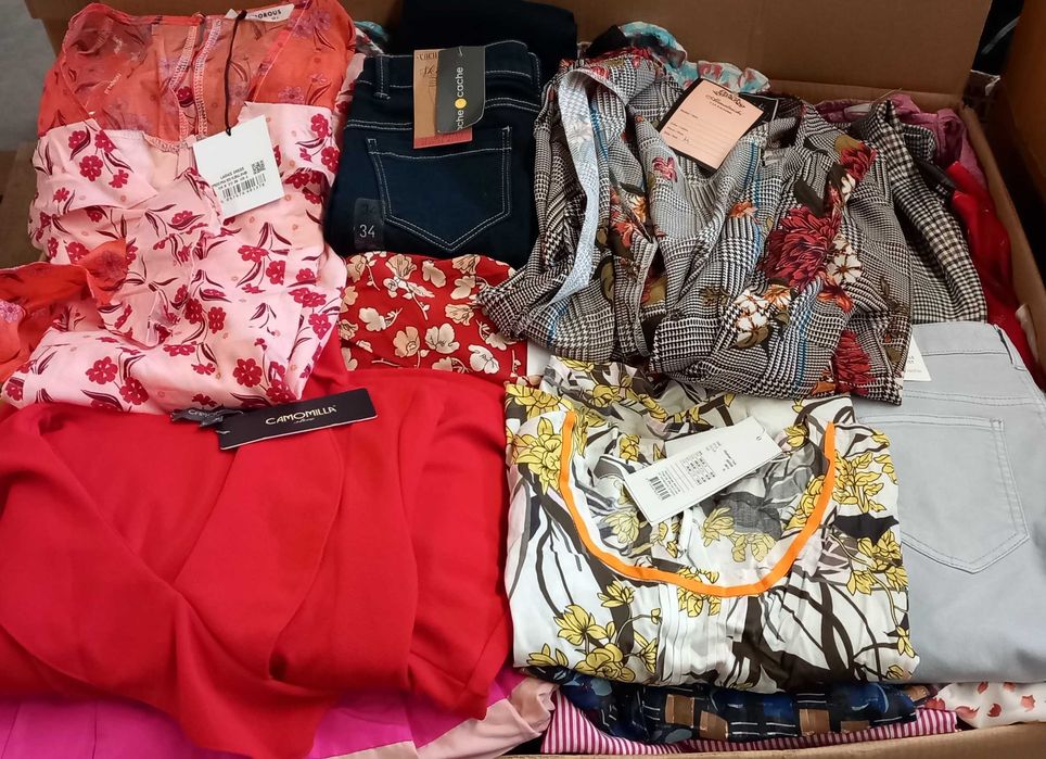 Loturi haine dama primavara vara multibrand