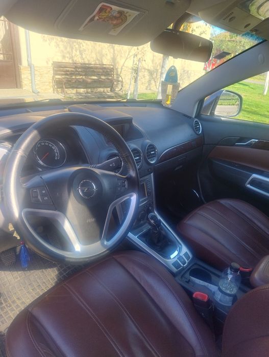 Vând Opel Antara 2012