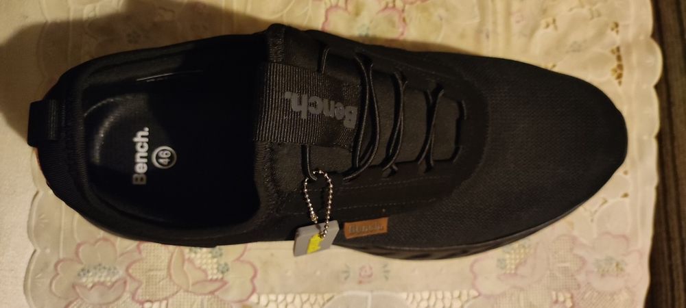 Кроссовки Bench 46