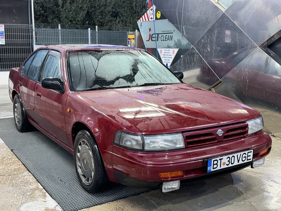 Nissan Maxima atestat retro