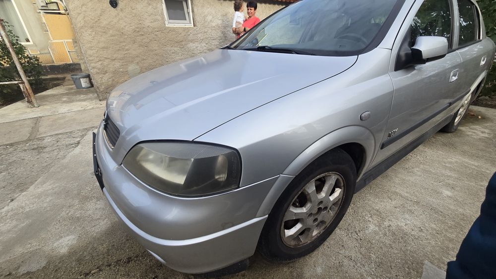 Opel astra G motor 1.6 8v cutie caseta faruri bara capota aripa aripi usi usa oglinda Scaune volan Jante aliaj electromotor alternator stop portbagaj