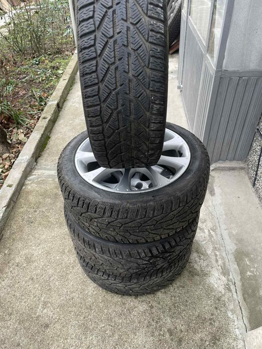 Гуми с джанти за Хонда Акорд 225/45/17