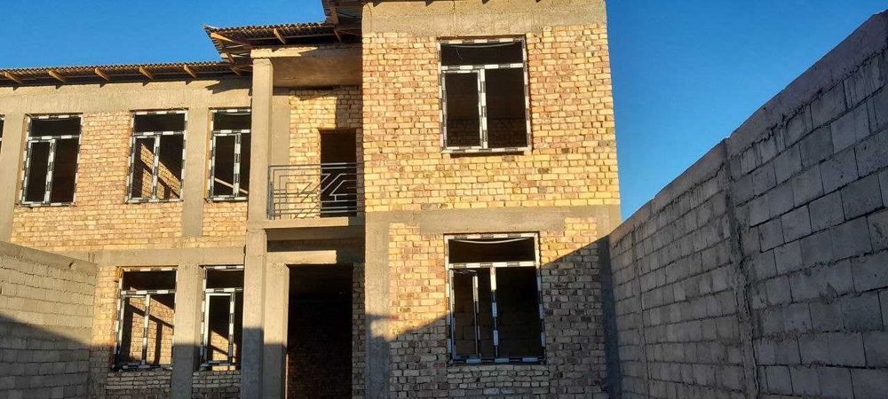 3 so'tixli, 2 ta Korobka Kottej sotiladi