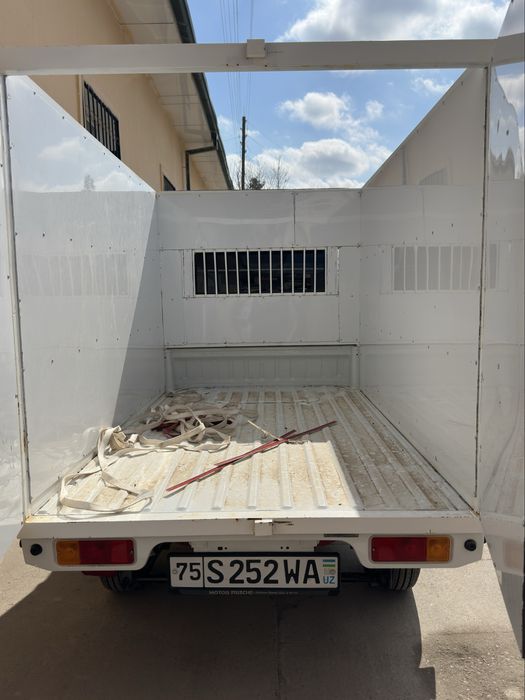 Labo 2025-yil oktyabr