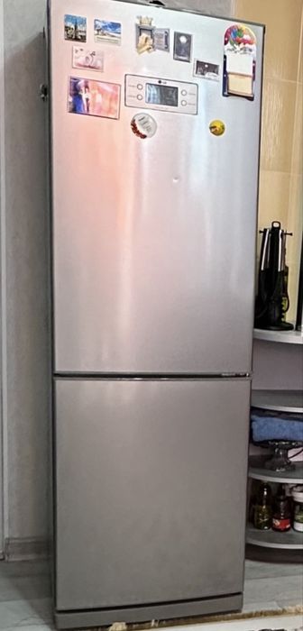 Срочно продам холодильник LG