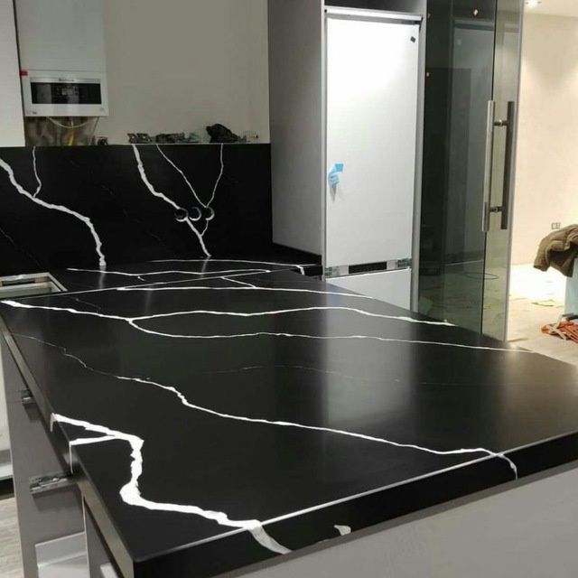 Кварц,акрил,мрамор,гранит,керамогранит