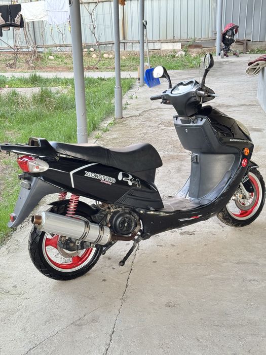 Мопед Aprilia, скутер