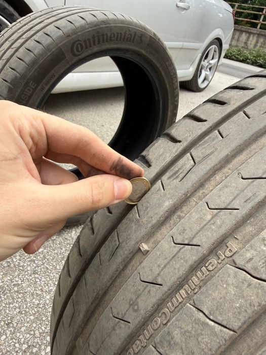 4 бр. летни гуми 225/45/R17 - 2 бр. Continental Premium Contact 7, 2 бр. General Altimax One S