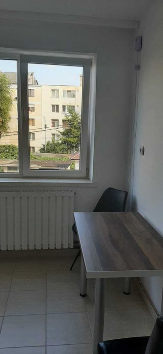 Apartament 2 camere de închiriat