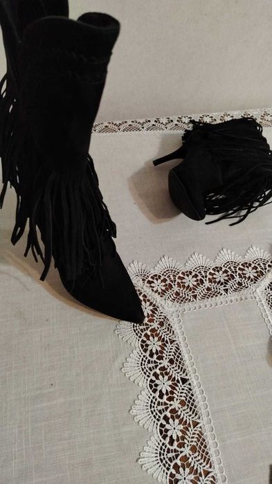 Продам одежду и обувь в отличном состоянии