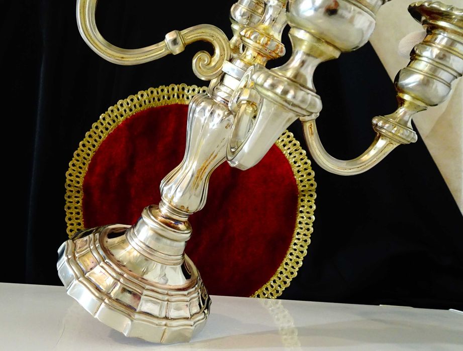 Посребрен свещник петица,1.6 кг.,викториански.