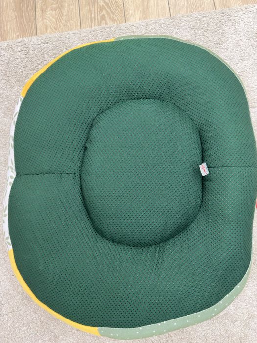 Бебешки пуф с активности Sophie la Girafe