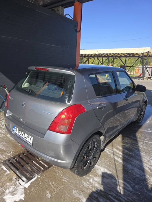 Suzuki swift 1.3
