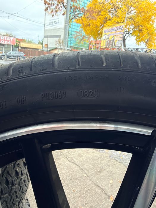 Jante Originale BMW X5 G05 / X6 G06 M Sport 742M R22 + Anvelope Pirelli