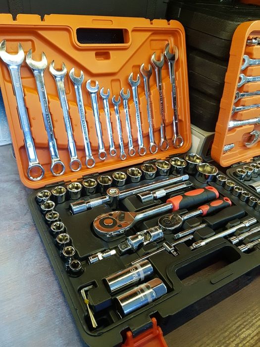 Набор инструментов 61 предмет.(головки,ключи,трещетки)кредит,рассрочка