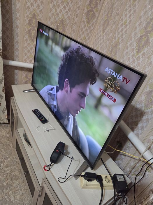 Продам телевизор LG smart tv