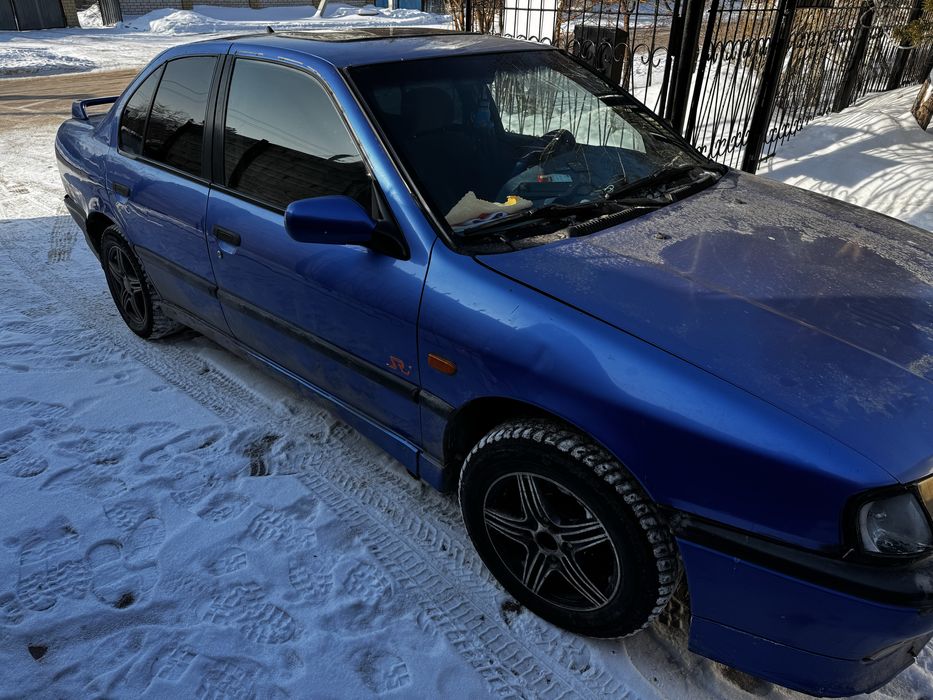 Nissan Primera P10