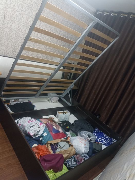 Мебель для спальни.