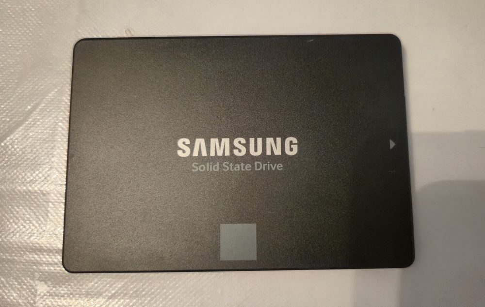 Жёсткий диск, ссд, ssd