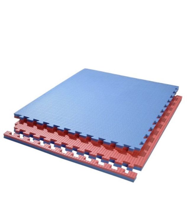 Татами (мягкое покрытие) для спортзала / тренировок.