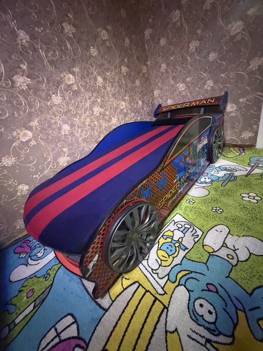 Moshinali kravat sotiladi