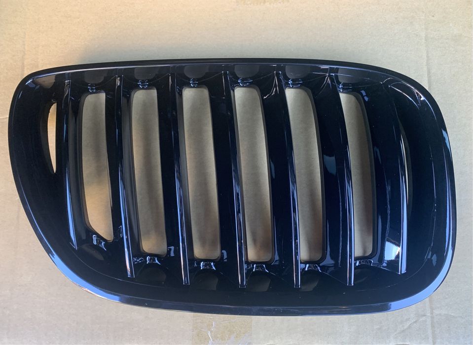 Черни бъбреци за БМВ Х5 Е53 фейс 4.8 оптик BMW sport решетки фейс face