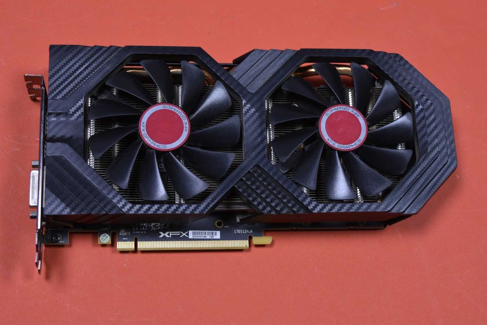 Видео карта -  XFX Radeon RX 580 GTS 8GB XXX Edition