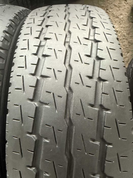 2x Anvelope Vara 195/70 r15c - Toyo H08
