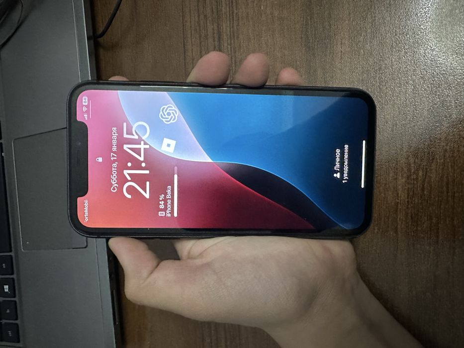 Айфон 11  с гаранти