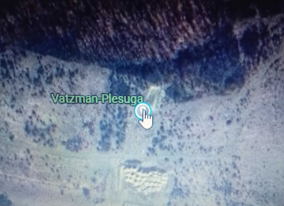 Teren de vânzare – Corunca Zona Valea Iubirii Coordonate GPS: 46.509002, 24.641028