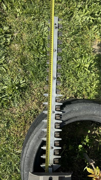 Trimmer de gard viu electric Husqvarna