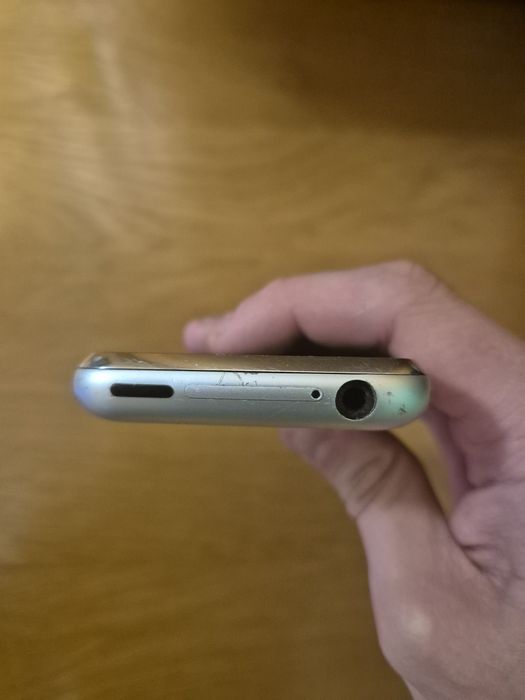 Iphone 2g НЕ РАБОТЕЩ