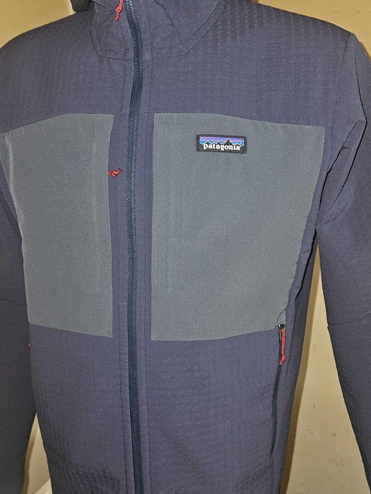 Нова Patagonia R2 TechFace Hoody Мъжко Яке С Качулка Туризъм Раз.М