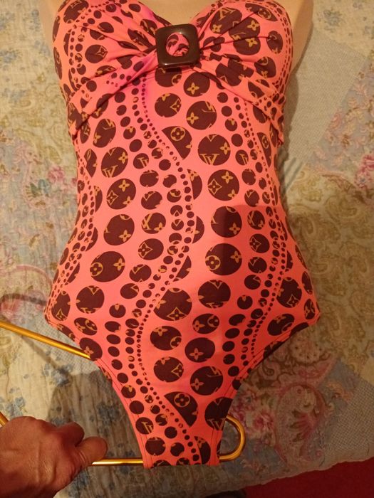 Купальник слитный