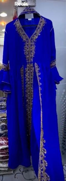 Продам  нарядное платье