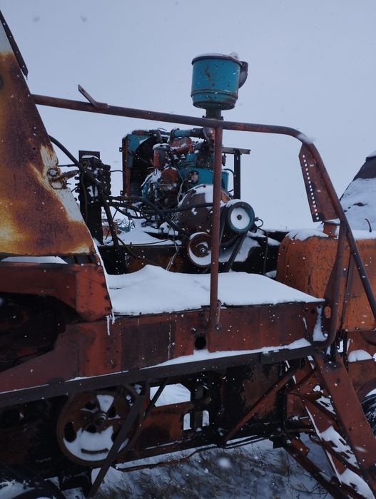 Продам комбайн ветерок