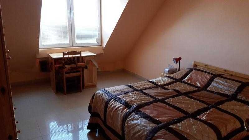 Дава се под наем Двустаен апартамент в София, Център - 70 кв.м за 550 € - Снимка #3