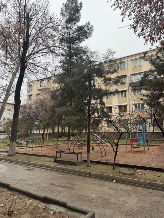 Урда набережная Анхор, парк Навруз продаётся 2-х ком кв-ра  4 этаж