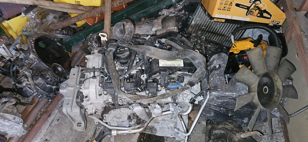 Двигател M270 за Мерцедес ЦЛА 180 Mercedes CLA W117 180 бензин турбо