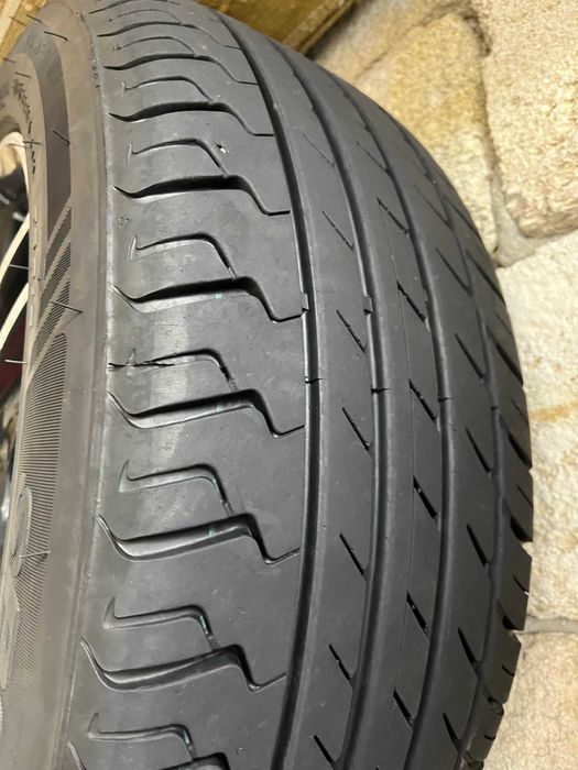 Продам резину без дисков