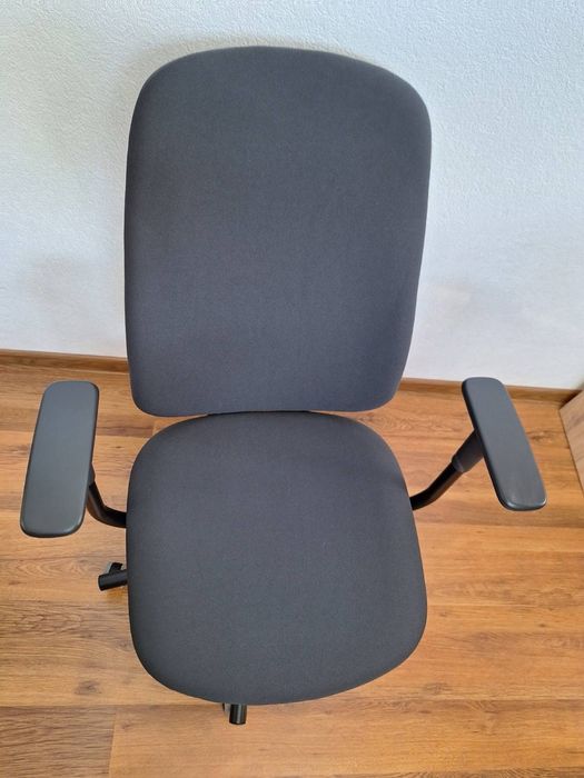 Ергономичен офис стол IKEA SMORKULL