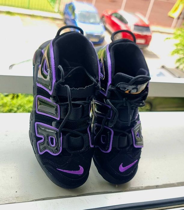 Vand NIKE AIR More Uptempo - Negru & Mov